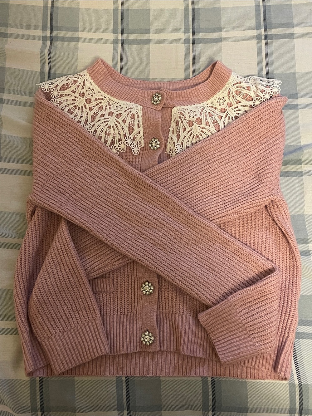 paris hilton pink lace knit sweater 2000s coquette size s (ෆ˙ᵕ˙ෆ)♡ ๋࣭ ⭑